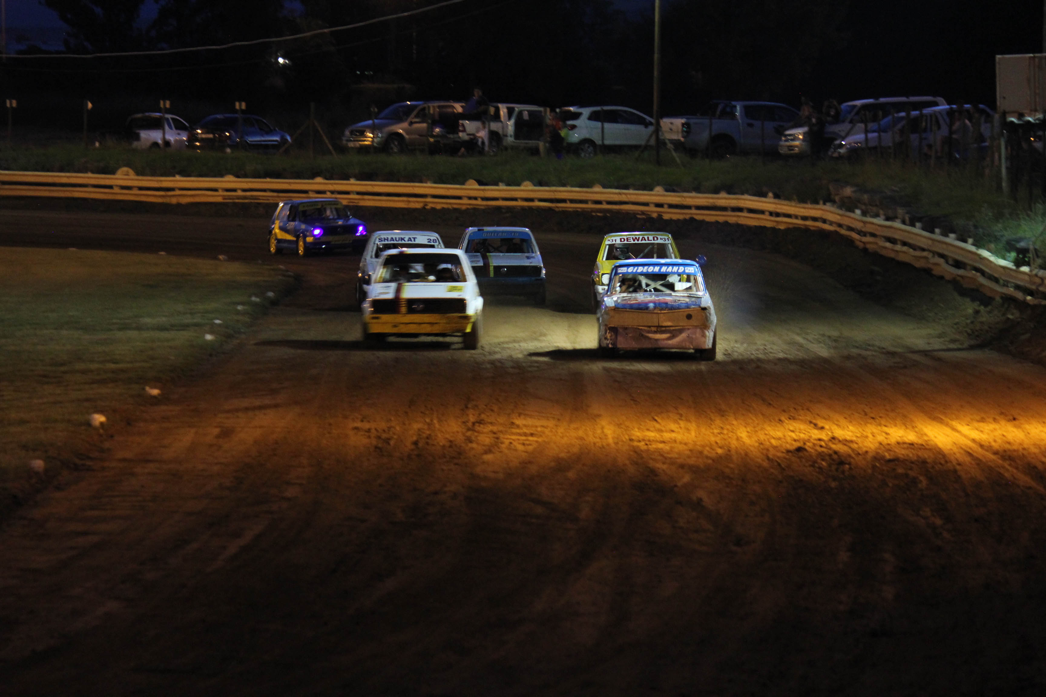 oval, Newcastillian, Pixelfish Marketing, racing
