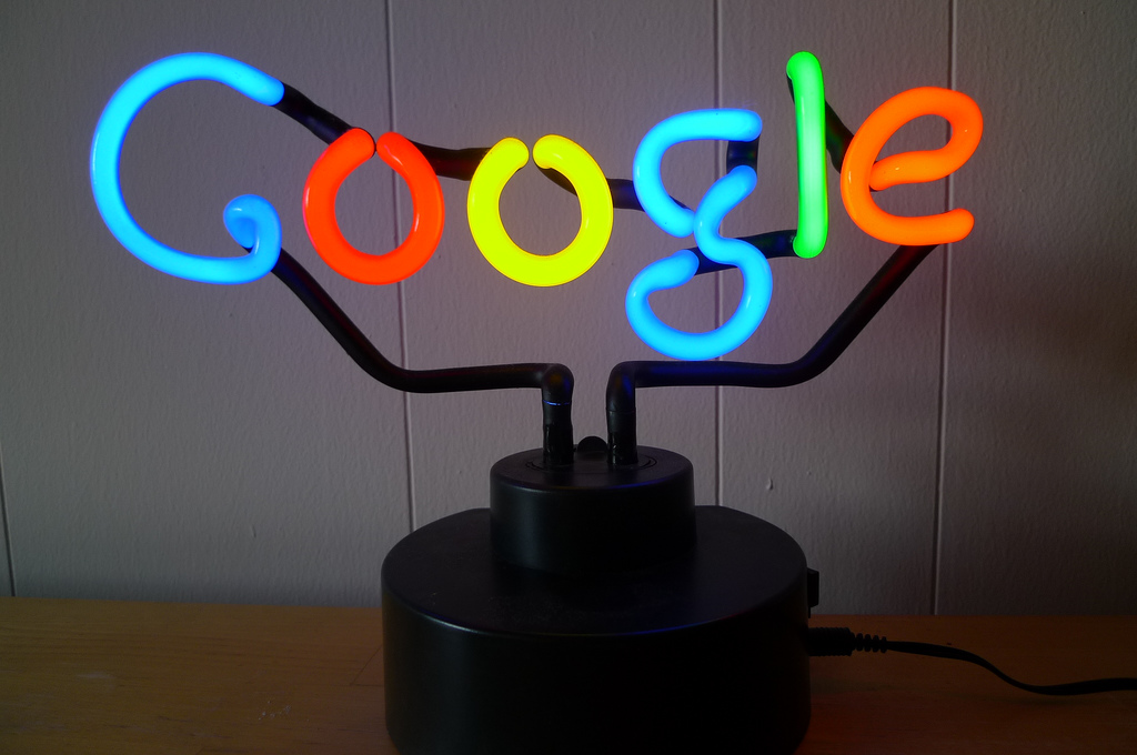 Google, Newcastillian