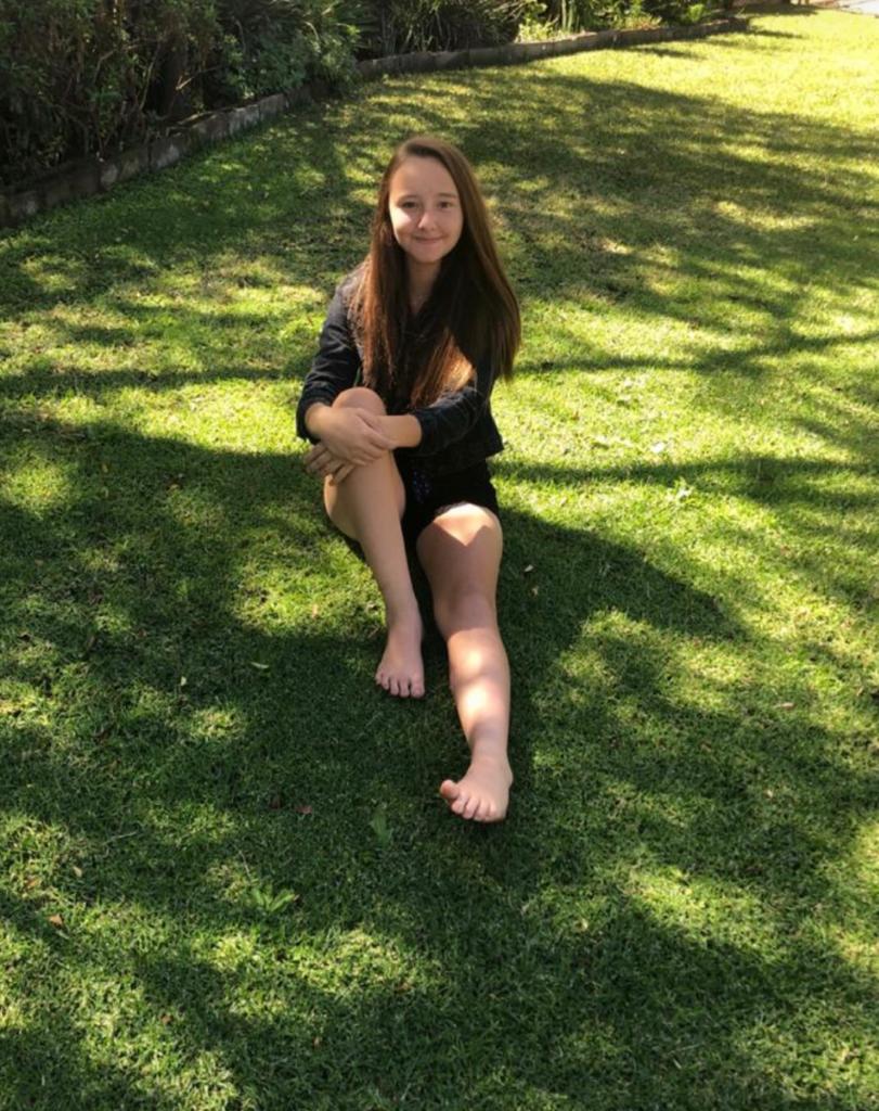 Jodine Schoombe, Newcastillian