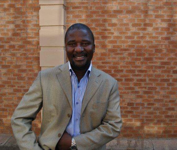 Kebone Masange, Newcastillian