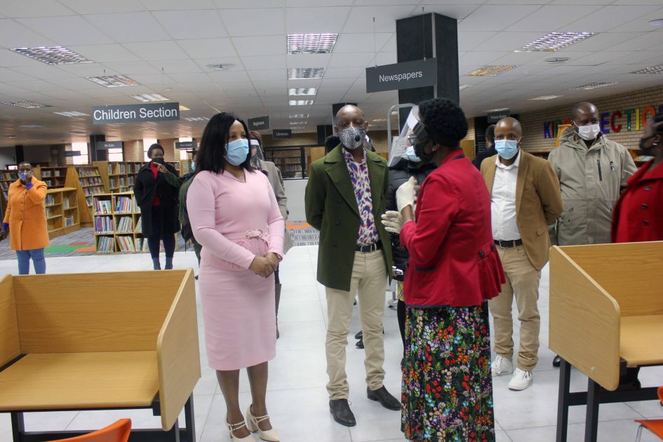 MEC of Arts and Culture, Hlengiwe Mavimbela, Newcastilian