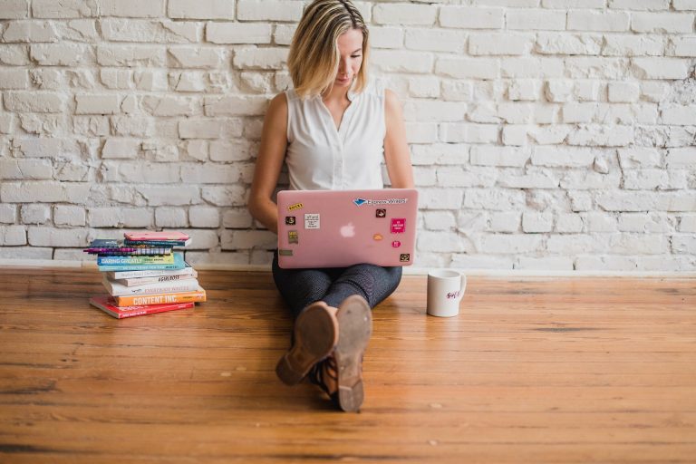 Report shows 1 in 5 girls are being driven offline and this is why, Newcastillian