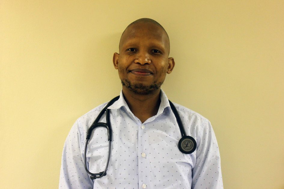 Dr Mthethwa, Mediclinic Newcastle, Newcastillian, Specialist Physician