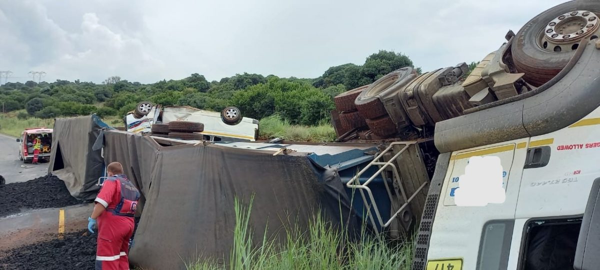 Four dead and two injured in horrific crash on Memel Road 