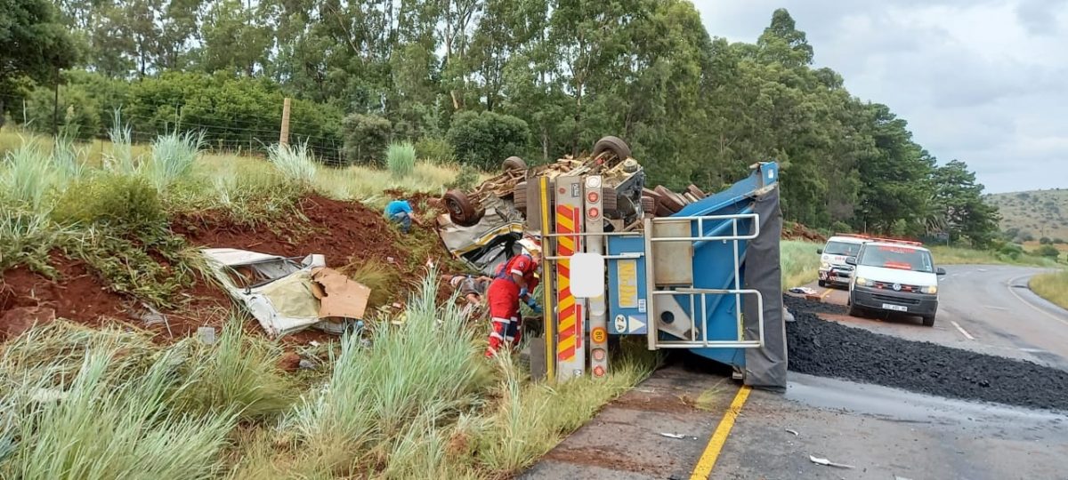 Four dead and two injured in horrific crash on Memel Road
