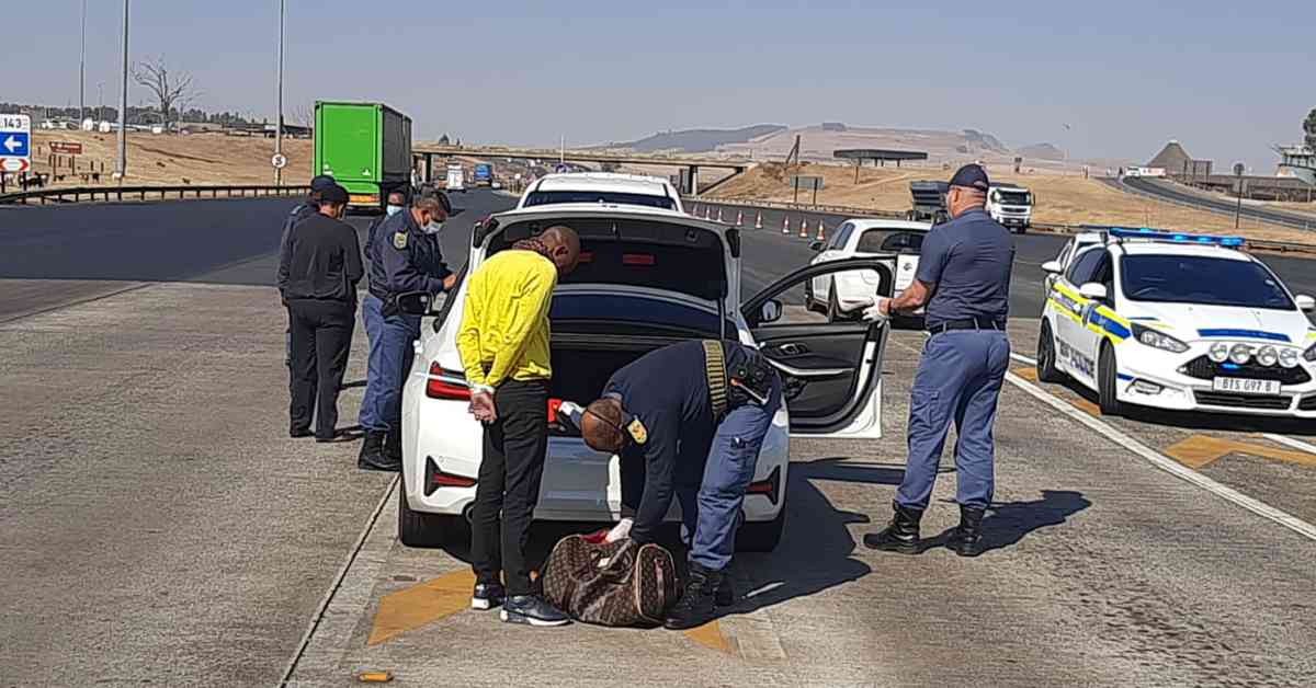 Robbery, hijacking and kidnapping suspects arrested at Mooi River Toll Plaza