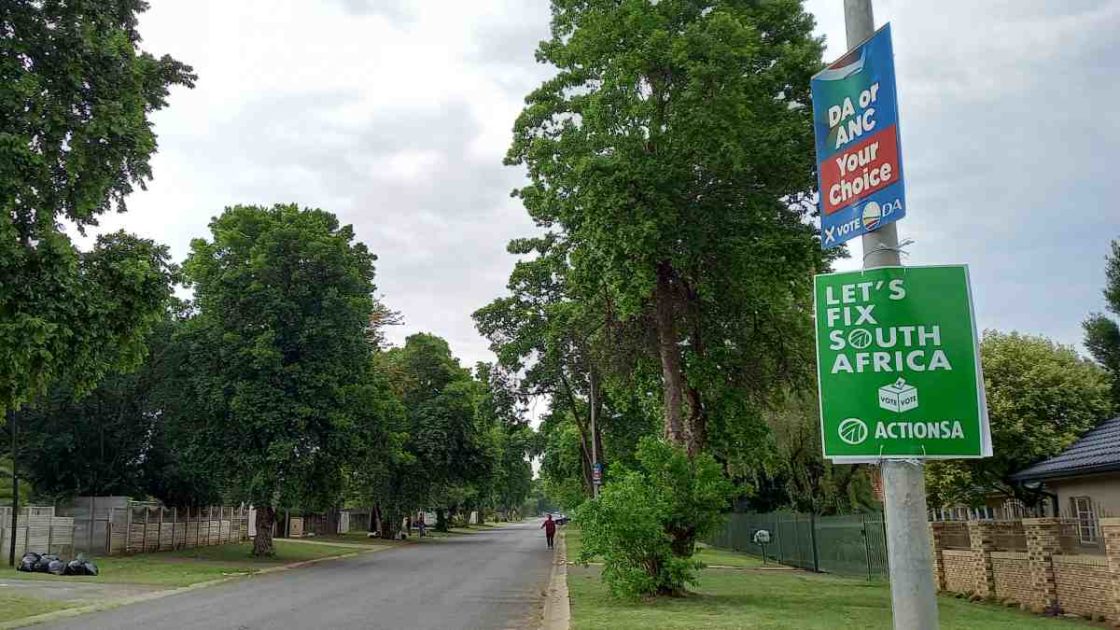 Political parties explain the clean up of the light pole posters