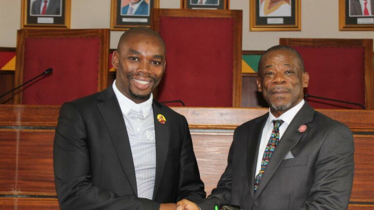 AbaQulusi Municipality, Vryheid Municipality, AbaQulusi Mayor, Cllr Mncedisi Maphisa, Municipal Manager