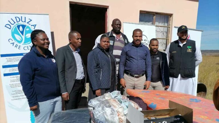 Alfred Duma Municipality, Ladysmith, House Hand over (5)