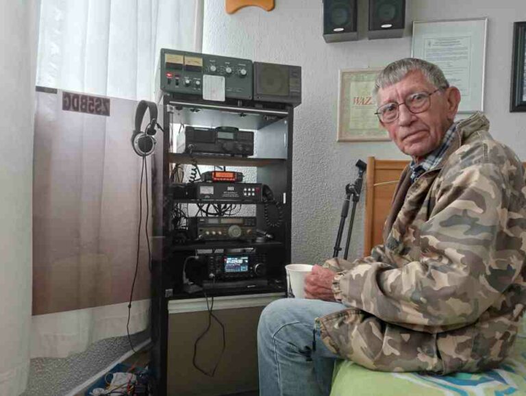 Newcastle, KwaZulu-Natal, Ben Greyling, South African history, Heritage on the Air (HOTA), historical sites, grave sites, Anglo-Boer War, database, Paul Kruger, Andre Rheeder, Vryheid, Northern KwaZulu-Natal, farmers, artefacts, memorabilia, preservation, community involvement.