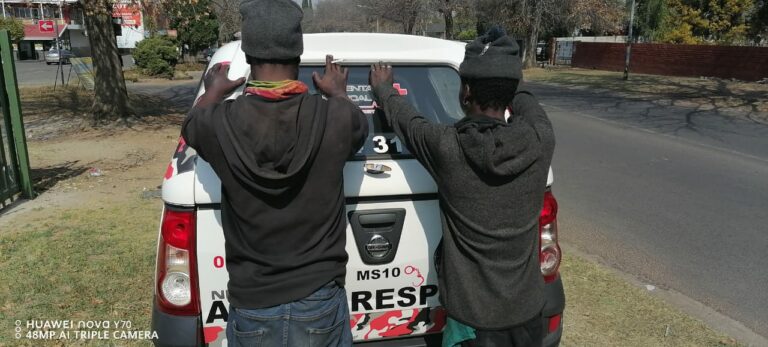 Suspicious men caught targeting school children in Hutten Heights 