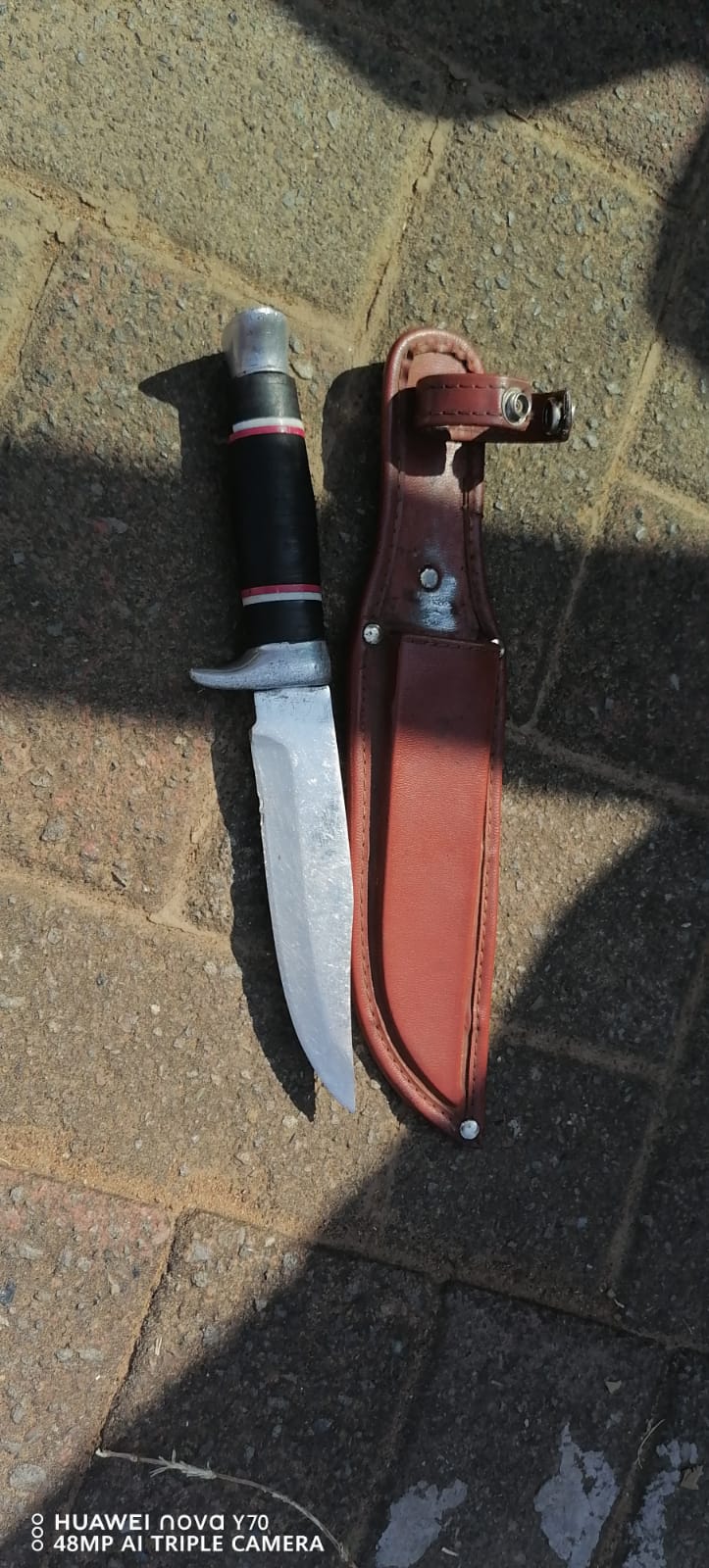 Suspicious men caught targeting school children in Hutten Heights