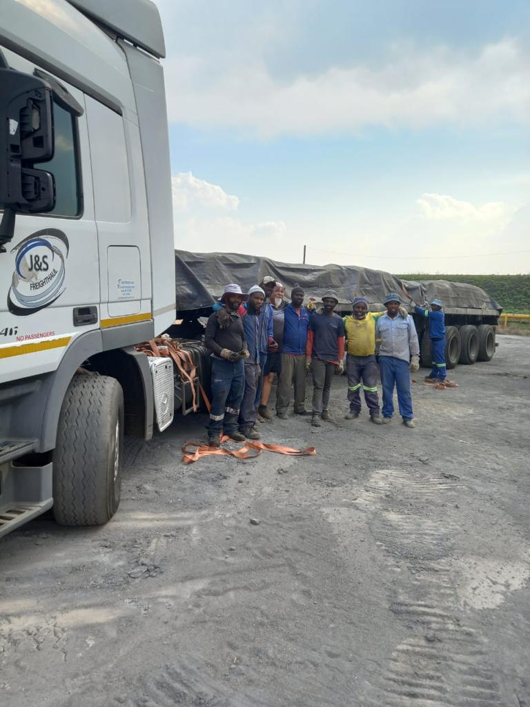  ArcelorMittal supports farmers efforts to fix Memel Road