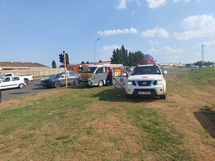 Two pedestrians struck by a taxi on Albert Wessels Drive