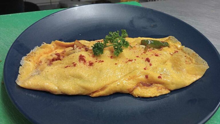 Cooking with Chef Cebi at Mediclinic Newcastle's Coffee Shop