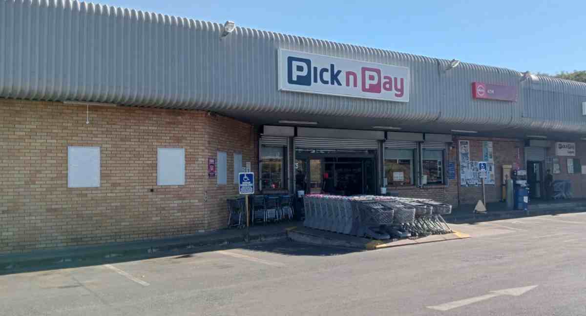 Pioneer Park Pick n Pay Robbed at Gunpoint, Manhunt Underway for Six Suspects