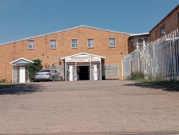 Newcastle clothing and textile industry