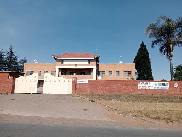 Newcastle clothing and textile industry