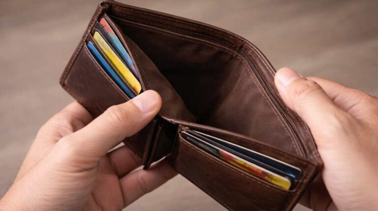 uThukela District Municipality salaries unpaid