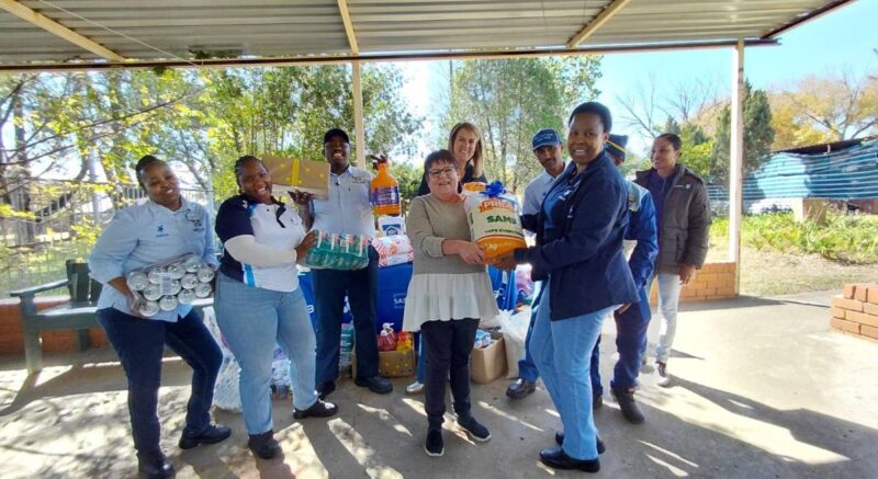 Nil Desperandum Sasol Allen Street support