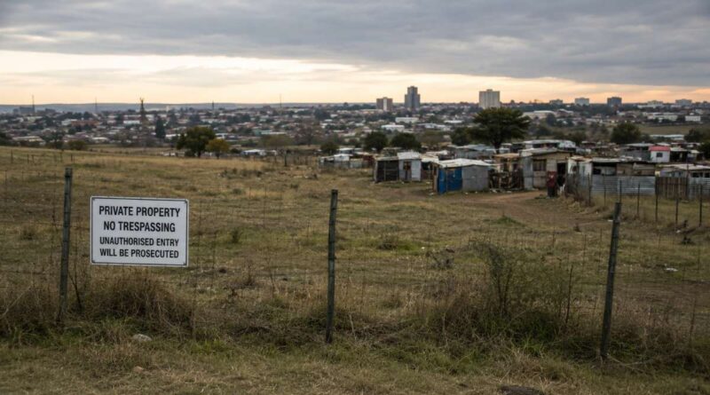 Illegal land occupations South Africa