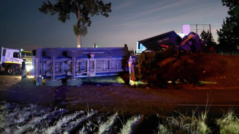 Albert Wessels Drive crash