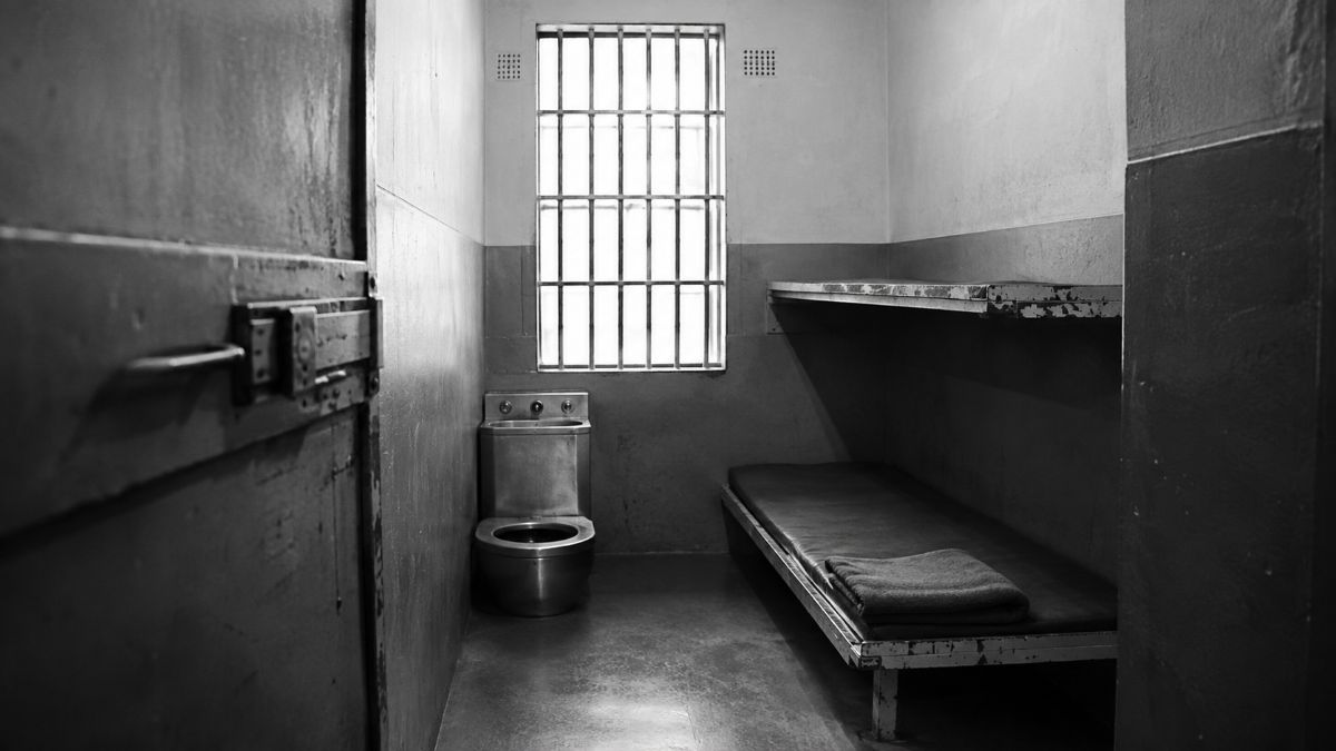 Waterval prison officer stabbing